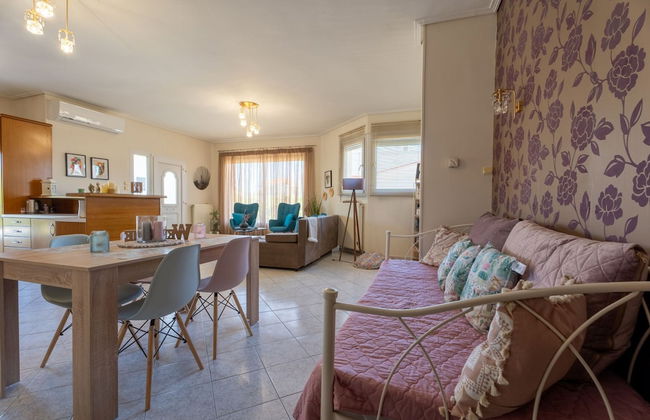 Estell s Sweet Luxury House - Photo 30