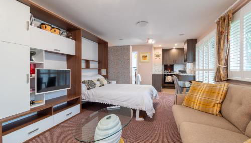 Spalding Town Centre - 2 Person - Self Contained - Self Catering 1 or 2 Doubles - Foto 4