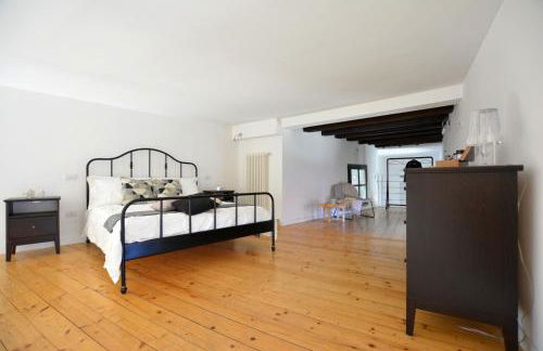 Trincu Apartment - Photo 15