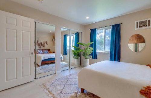 Entire Private Home with 3 Bedrooms 2 Bathrooms, Family Home Free Pool, Tub and Parking, Available Now - Foto 17