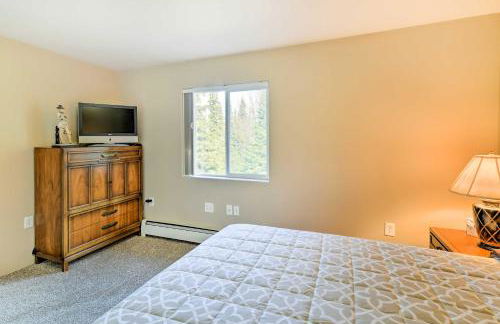 Hillside Anchorage Home by Hiking and Biking Trails! - Foto 22