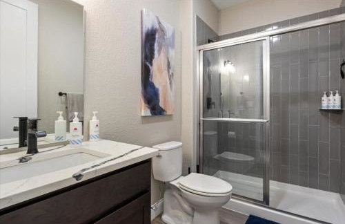 Upscale Lakeside Condo with Extraordinary Amenities at Topsider in Osage Beach 19mm - Photo 44