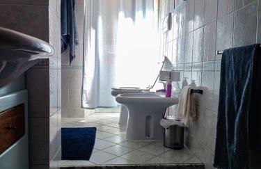 Al mare da Alfred and Cate - Ampio appartamento a due passi dal Centro Storico e dalla Stazione con AC - Foto 9