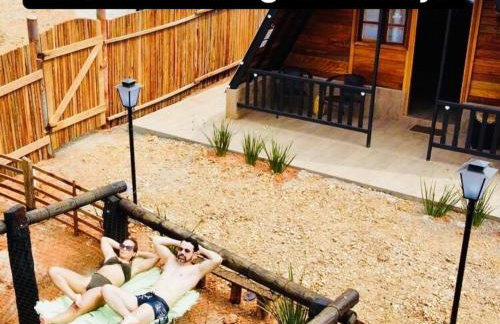 Chalé Na coruja e Chalé Encanto com BANHEIRA com AQUECEDOR e hidromassagem 7,5km centro Águas com COM CAFÉ, internet Starlink - Foto 46