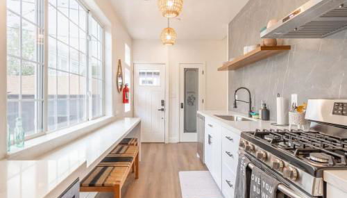 Stylish 2-Bedroom walking distance to Downtown - Foto 4