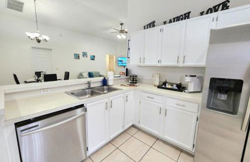 Home Close to Disney Parks/Amazing Private Pool - Photo 29