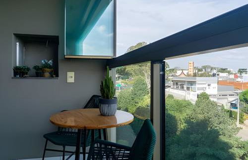 Perto do Barigui • Varanda c/ Churrasqueira - Foto 25