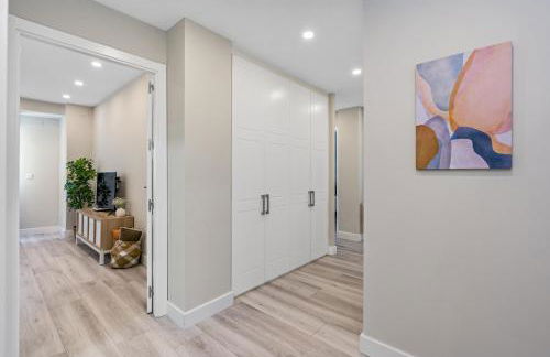 Descubre la Magia de Granada en este apartamento - Foto 29