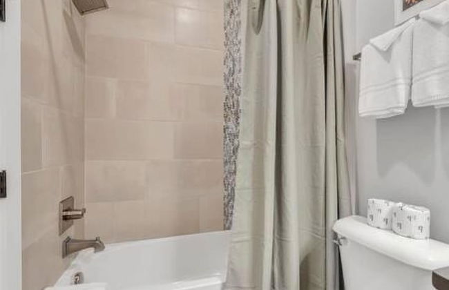 Prime Location Music House 10 Beds Free Parking - Foto 21