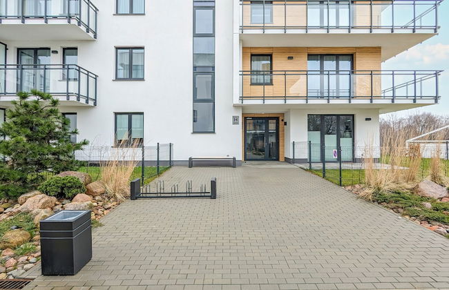 Two-bedroom Accepting Pets by Renters - Photo 59