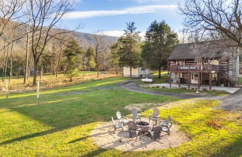 Riverfront w Hot Tub Game Room Fire Pit & More - Foto 67