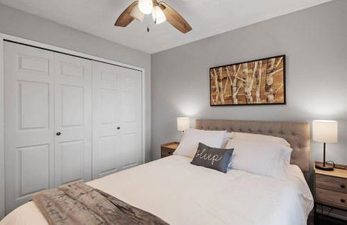 Tranquil 2BR Apt Mpls - 8075 Apt 3 - Foto 18