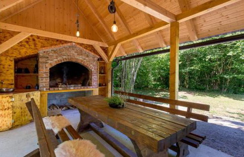 Gorgeous Home In Gospic - Photo 20