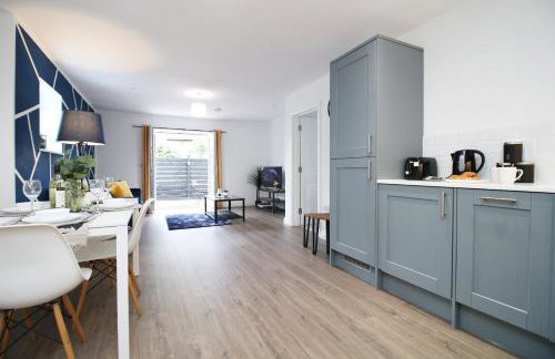 Casa di pietra - Cardiff City centre apartment with patio, Free private parking - Foto 11