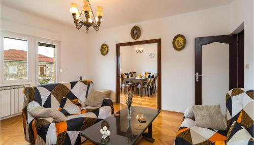 Beautiful Apartment In Gornje Selo With Wifi - Foto 4