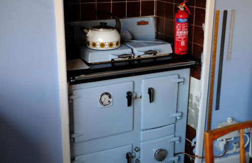 Quirky mid century themed holiday home - Photo 22