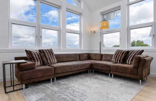 The Stirling Penthouse - Free Parking - Foto 7