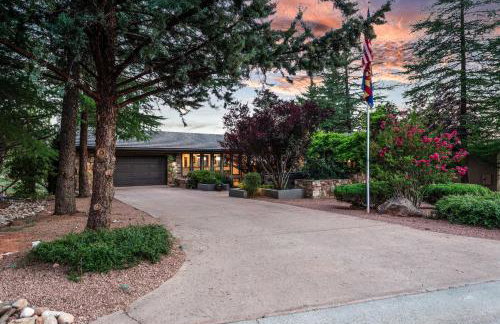 Outdoor Entertaining Space: Sedona Mtn-View Home - Foto 40