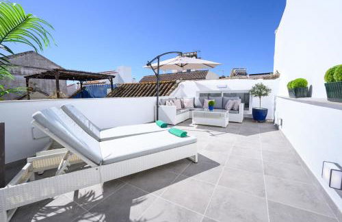 Casa Gala by Asola Property - Photo 1