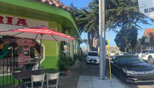 Beachy 1BR Escape with Sofa Bed - Golf & Beach Nearby - Photo 3