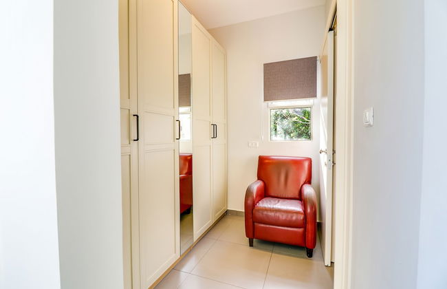 Carmel Boutique - Photo 71