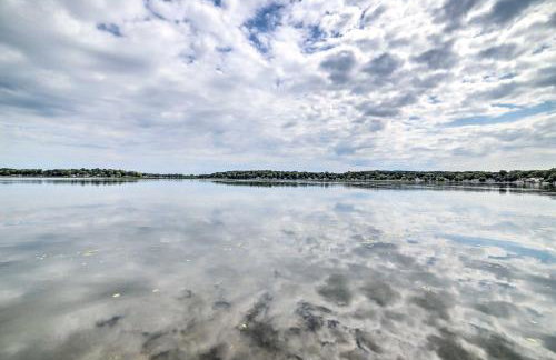 Newly Built Gilletts Lake Gem: Dock & Hot Tub - Photo 38
