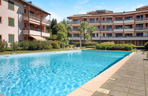 Monolago pool & view - Photo 27