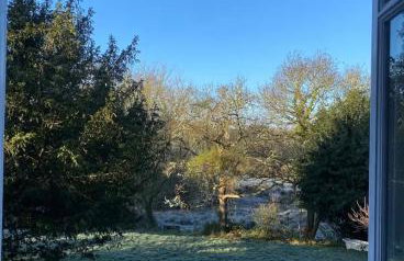 Spout House Studio - Photo 17