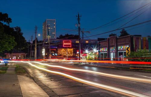 Tranquil Escape- Spa Bath & Pool for One or Couples - Foto 23