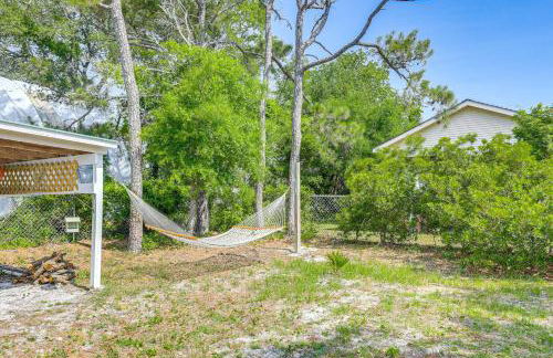 2 Blocks to Crystal Coast Family-Friendly Retreat - Foto 23