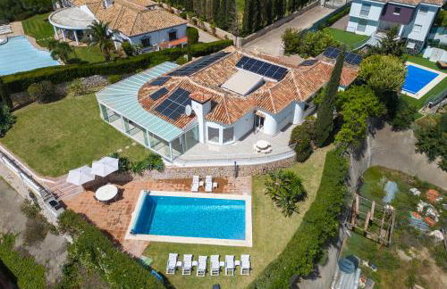Villa Vista Verde Mijas Golf - Luxury with Optional heated pool & jacuzzi - Photo 50
