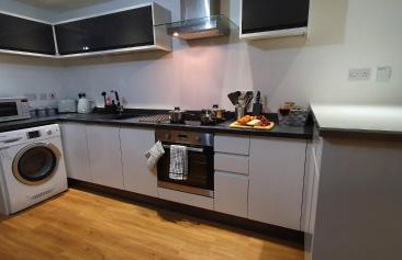 Northampton 2 Bedroom Town Centre Apartment close to University, Hospitals, Brackmills - Foto 21