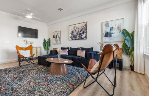 Stylish Ground Floor 2BR 2BA with Private Patio - Foto 5