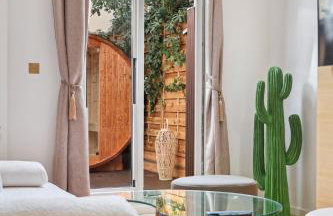 Suite luxueuse avec jardin privé Sauna et Jacuzzi - Foto 2