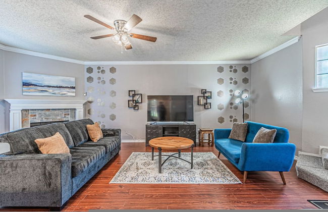 Lux 3-br Garage Gated Yard by The Star Frisco - Foto 16