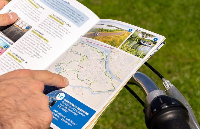 Villa in Hellevoetsluis Near North Sea Beach - Photo 20