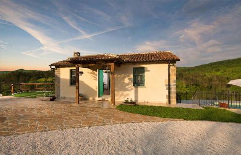 Nice Home In Trviz With Wifi - Photo 16