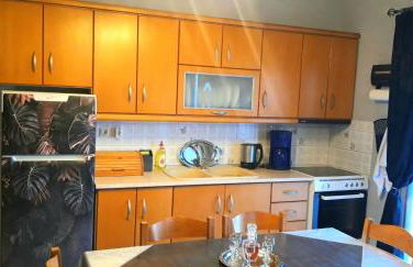 BAKIRAS HOUSE - Photo 7