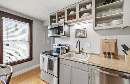 Craftsman Cozy Top Flr 1 Bed1- 1 Ba Private Porch - Foto 17