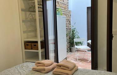 Apartamento en casco histórico de Córdoba/piscina - Foto 8