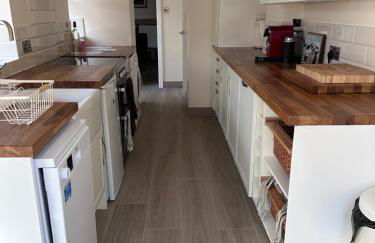 Beautiful, cosy, comfortable Marden! - Foto 17