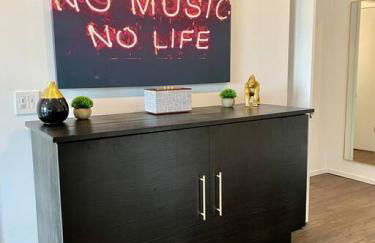 CHIC Modern Nashville Condo POOL, PATIO, PARKING - Foto 29