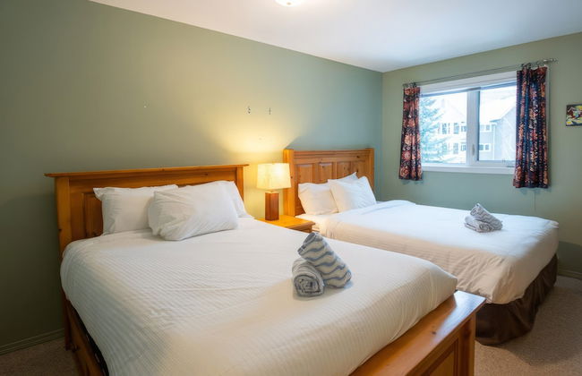 Timberline Lodges by Fernie Lodging Co - Photo 17