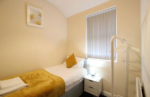 Olive Contractor House - Foto 25