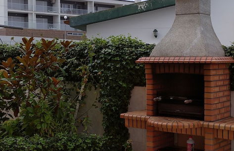 3 Bedroom Apartment in a Ground Floor of a Vila Wseparate Kitchen Living Room - Foto 52