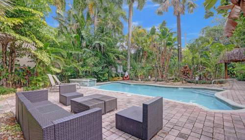 Tropical Oasis 2BR w Pool - Foto 3