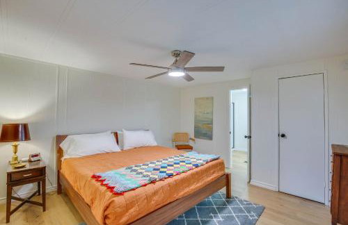 Lakefront Frankston Cabin with Dock and Fire Pit! - Foto 10