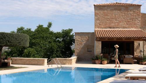 Malvazia Grand Estate, 4acre Immersed in Greenery, By ThinkVilla - Foto 3, sunbed