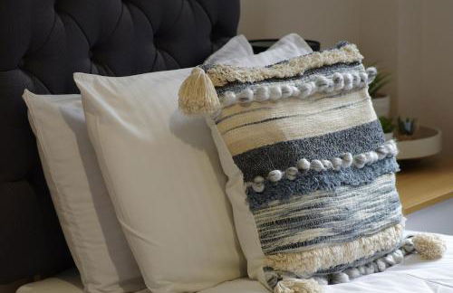 2Bed 2Bath Apartment Nr Old Trafford Parking - Foto 16