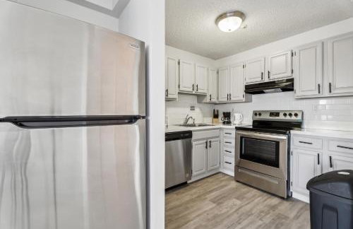 Legacy at Imperial Village 817 I 2Bed 2 Bath - Foto 17